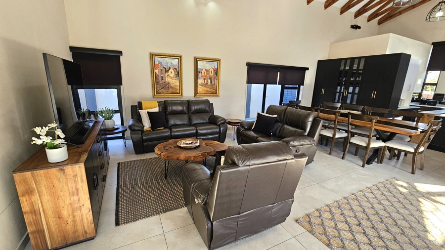 3 Bedroom Property for Sale in Meerhof North West